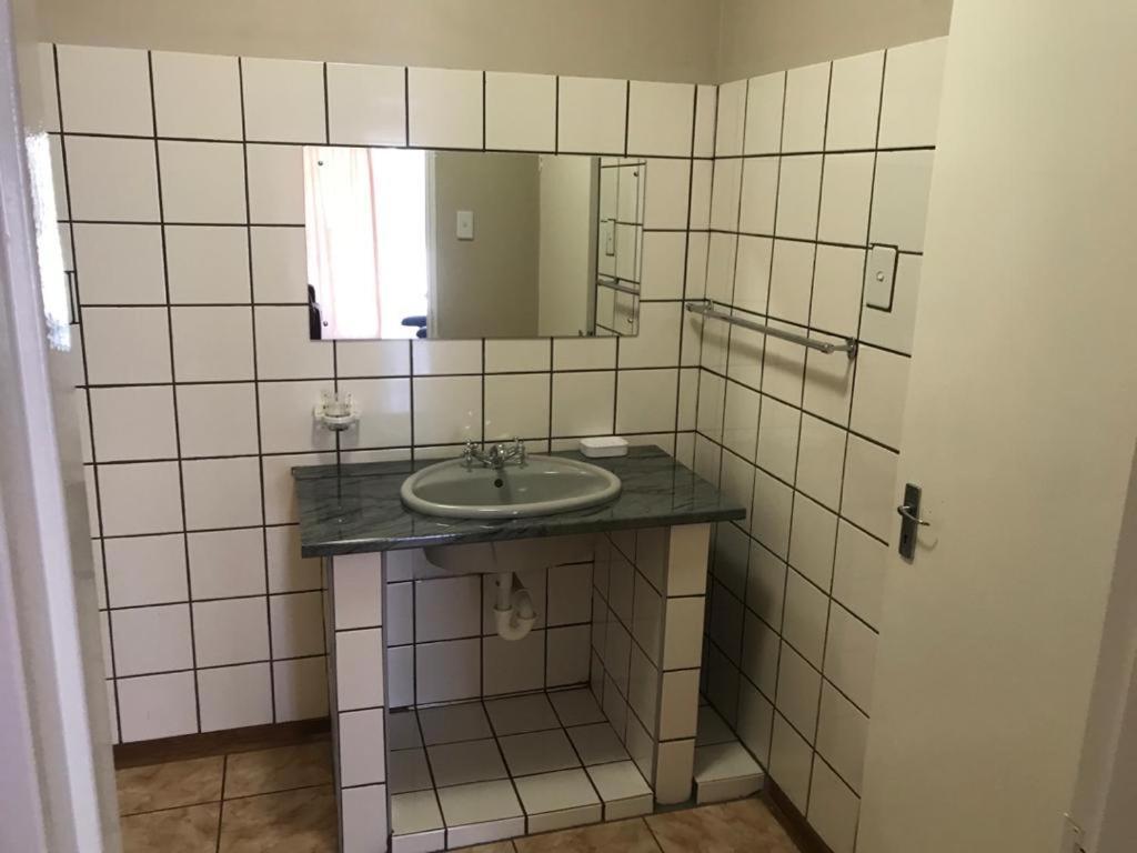 Urbanlife Keetmanshoop Accommodation Eksteriør bilde