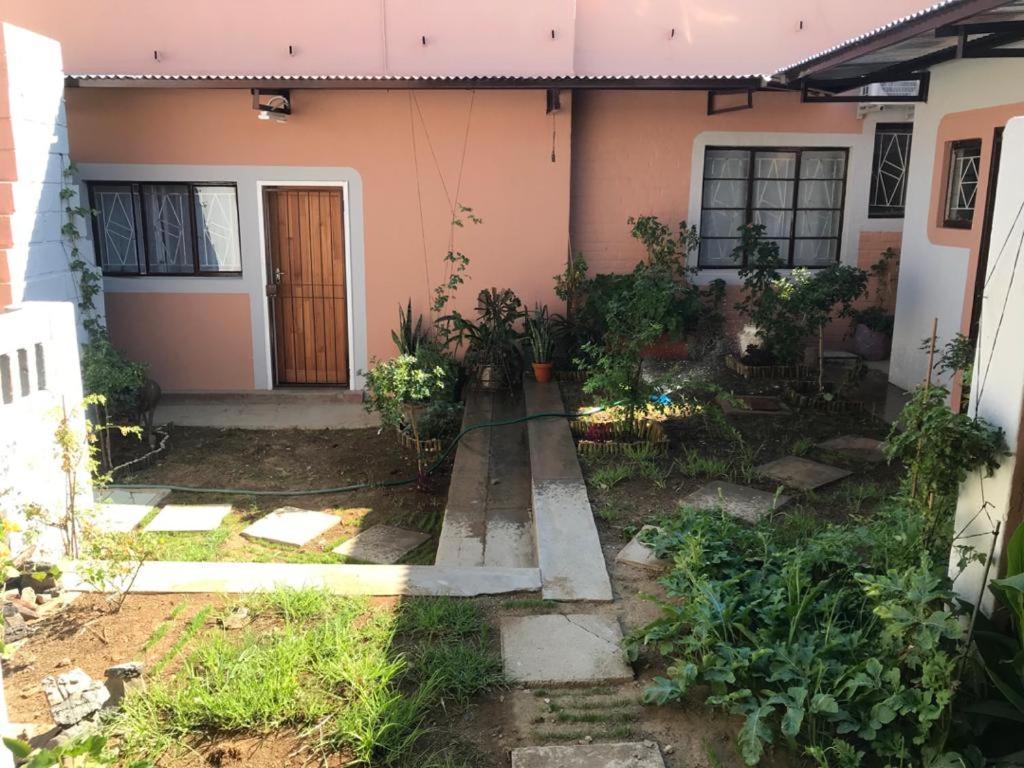 Urbanlife Keetmanshoop Accommodation Eksteriør bilde